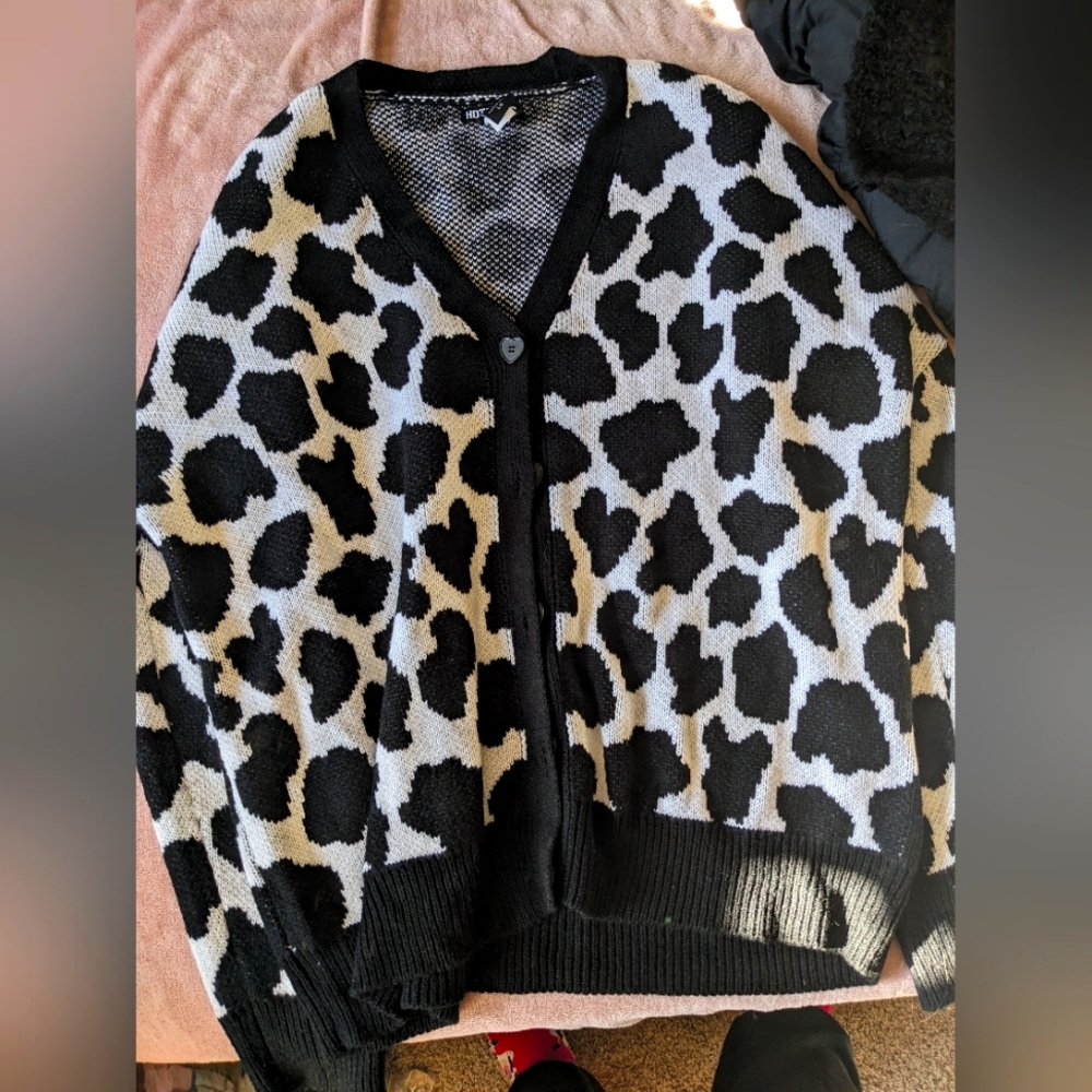Hot topic cow print knit cardigan